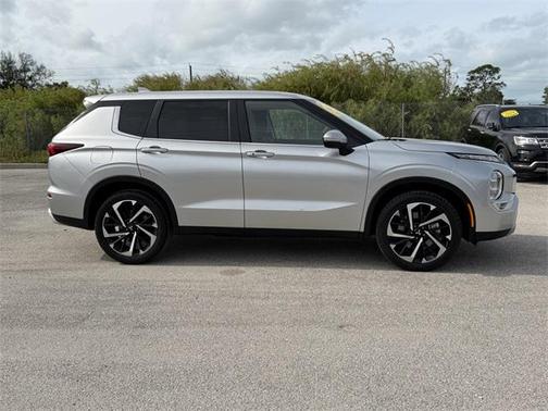 2024 Mitsubishi Outlander SE 2.5 2WD