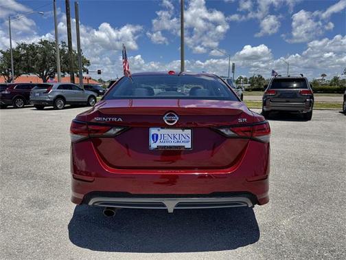 2022 Nissan Sentra SR
