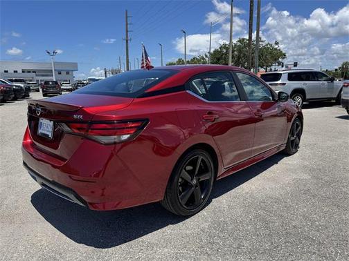 2022 Nissan Sentra SR