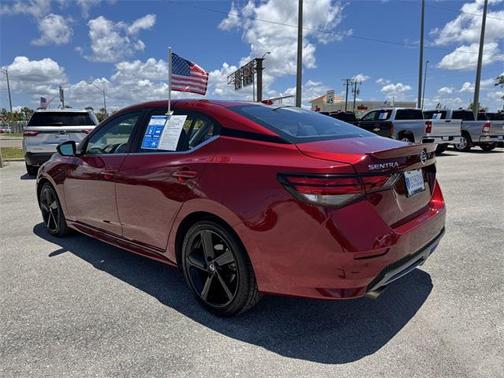 2022 Nissan Sentra SR