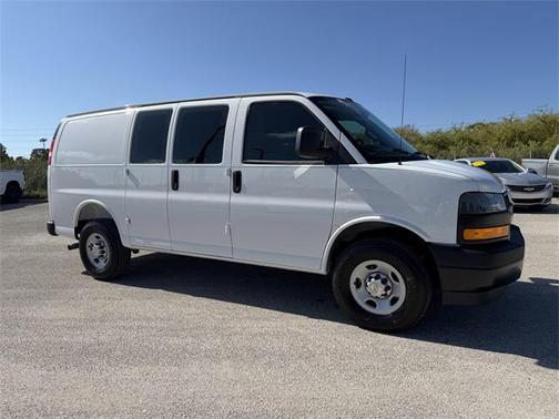 2025 Chevrolet Express 2500 RWD 2500 Regular Wheelbase WT