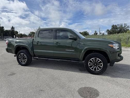 2021 Toyota Tacoma TRD Sport