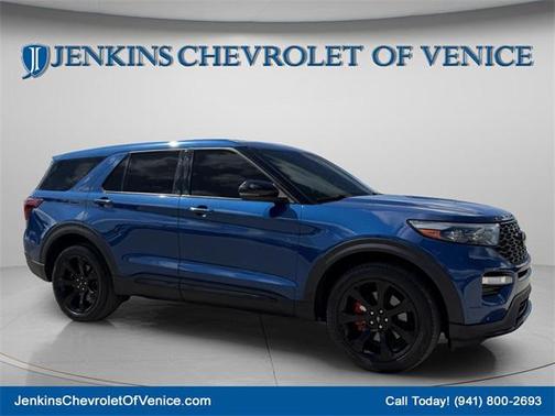 2022 Ford Explorer ST