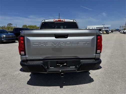 2025 Chevrolet Colorado WT