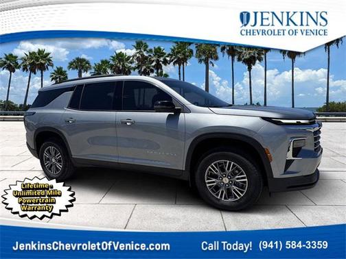 2025 Chevrolet Traverse LT