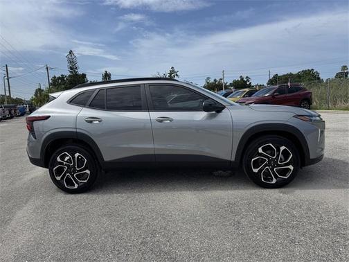 2025 Chevrolet Trax FWD 2RS