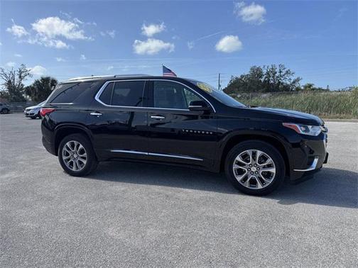 2021 Chevrolet Traverse Premier