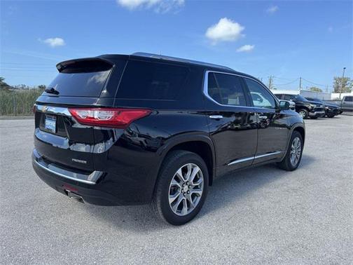 2021 Chevrolet Traverse Premier