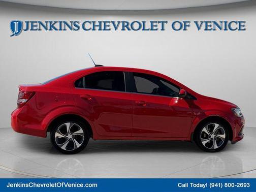 2020 Chevrolet Sonic FWD Sedan Premier