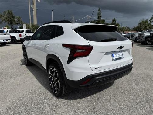 2025 Chevrolet Trax FWD 2RS