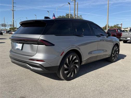 2024 Lincoln Nautilus Reserve