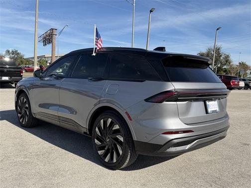 2024 Lincoln Nautilus Reserve