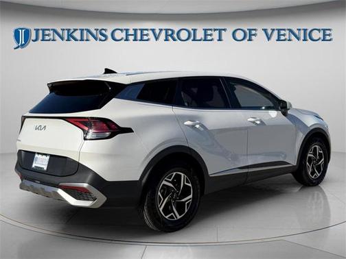 2023 Kia Sportage LX