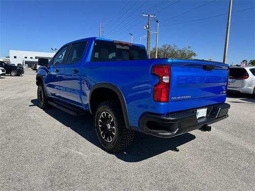 2025 Chevrolet Silverado 1500 ZR2