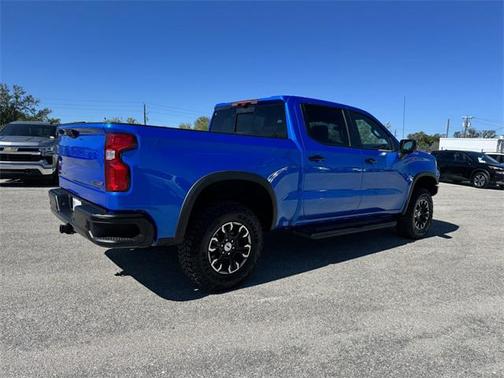 2025 Chevrolet Silverado 1500 ZR2