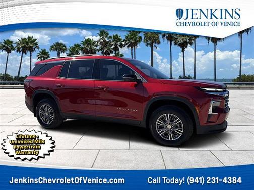 2025 Chevrolet Traverse LT