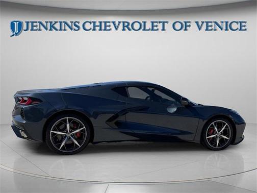 2021 Chevrolet Corvette Stingray w/2LT