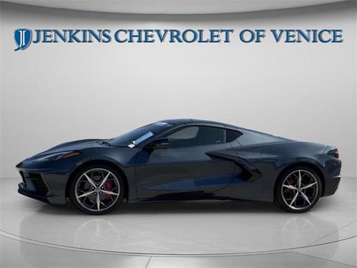 2021 Chevrolet Corvette Stingray w/2LT