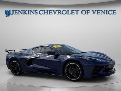 2025 Chevrolet Corvette Stingray w/2LT