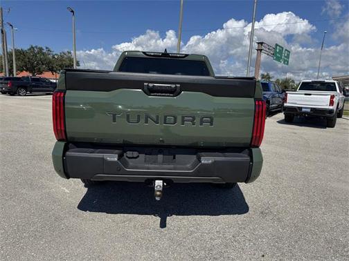2022 Toyota Tundra SR5