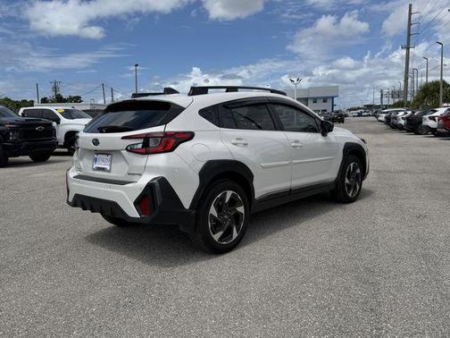Crystal White Pearl 2025 Subaru Crosstrek Limited