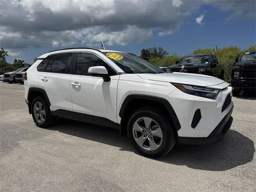 2024 Toyota RAV4 XLE
