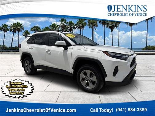 2024 Toyota RAV4 XLE
