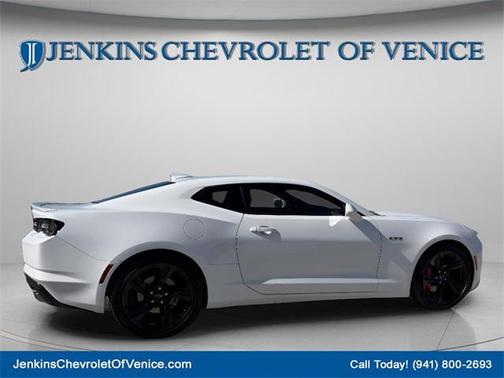 2023 Chevrolet Camaro RWD Coupe LT1