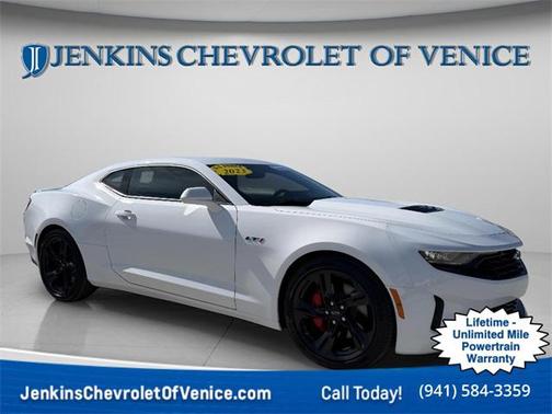 2023 Chevrolet Camaro RWD Coupe LT1