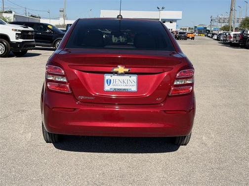 2017 Chevrolet Sonic LT