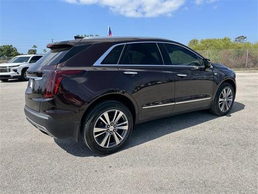 2021 Cadillac XT5 Premium Luxury