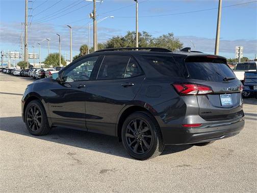 2022 Chevrolet Equinox FWD RS