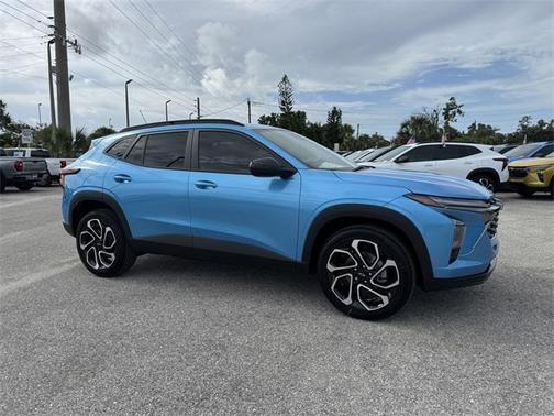 2025 Chevrolet Trax FWD 2RS