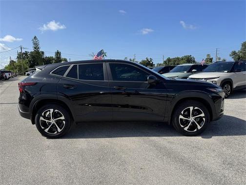 2025 Chevrolet Trax FWD 1RS