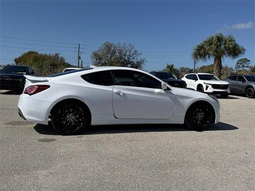2016 Hyundai Genesis Coupe 3.8 Ultimate