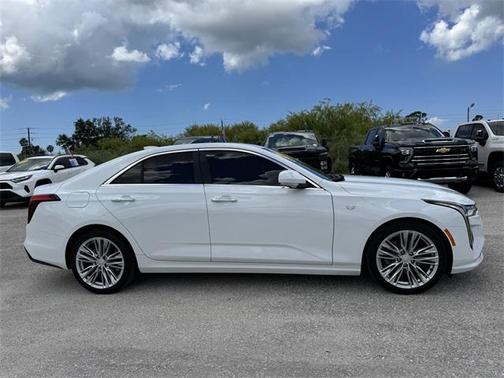 2024 Cadillac CT4 Premium Luxury