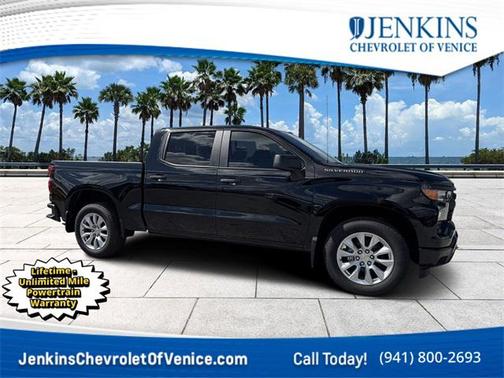 2025 Chevrolet Silverado 1500 Custom