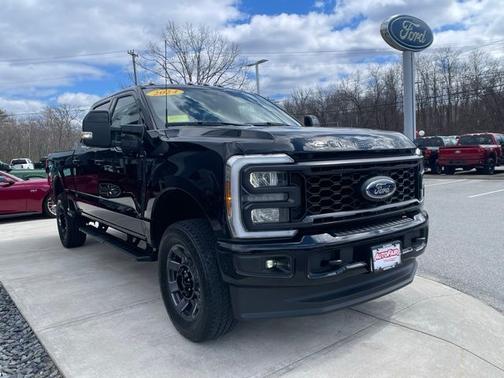 AGATE BLACK 2024 Ford F-250 LARIAT