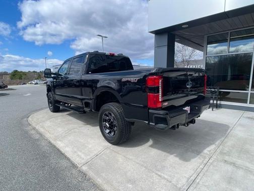 AGATE BLACK 2024 Ford F-250 LARIAT