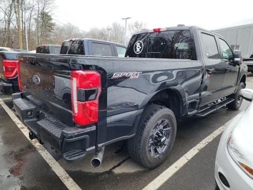 AGATE BLACK 2024 Ford F-250 LARIAT