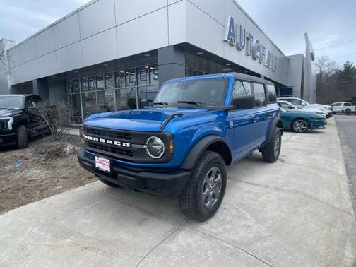 VELOCITY BLUE METALLIC 2025 Ford Bronco BIG BEND