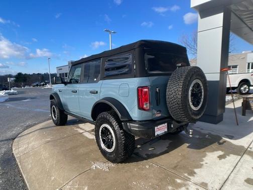 2021 Ford Bronco BLACK DIAMOND