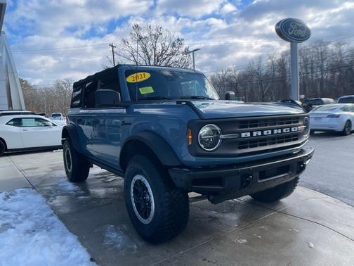 2021 Ford Bronco BLACK DIAMOND