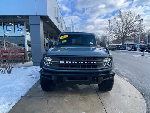 2021 Ford Bronco BLACK DIAMOND