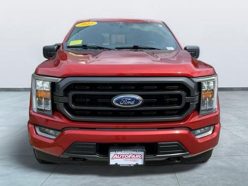 HOT PEPPER RED MET TINTD CC 2023 Ford F-150 XLT