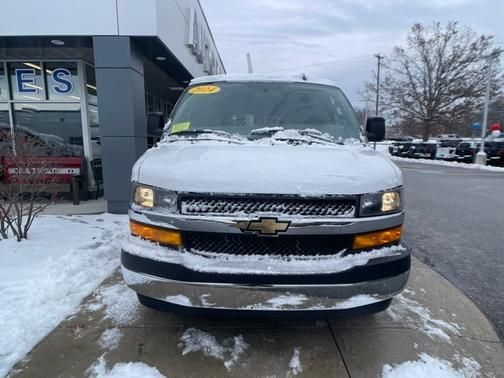 2024 Chevrolet Express 2500 WORK VAN