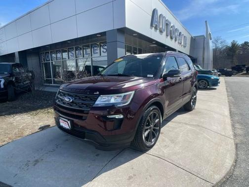 BURGUNDY VELVET MET TINT CC 2018 Ford Explorer XLT