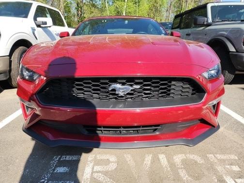 2023 Ford Mustang ECOBOOST PREMIUM