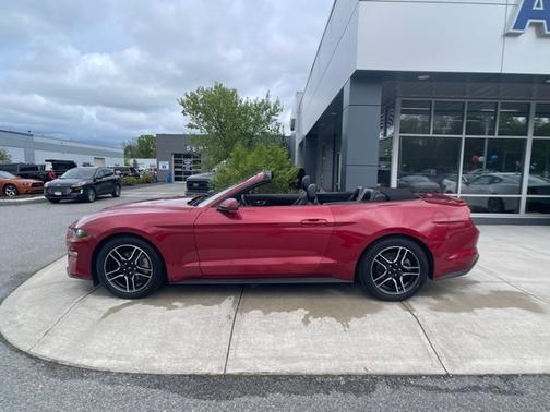 2023 Ford Mustang ECOBOOST PREMIUM