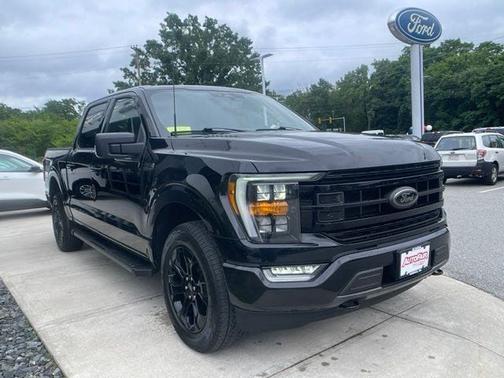 AGATE BLACK METALLIC 2023 Ford F-150 XLT